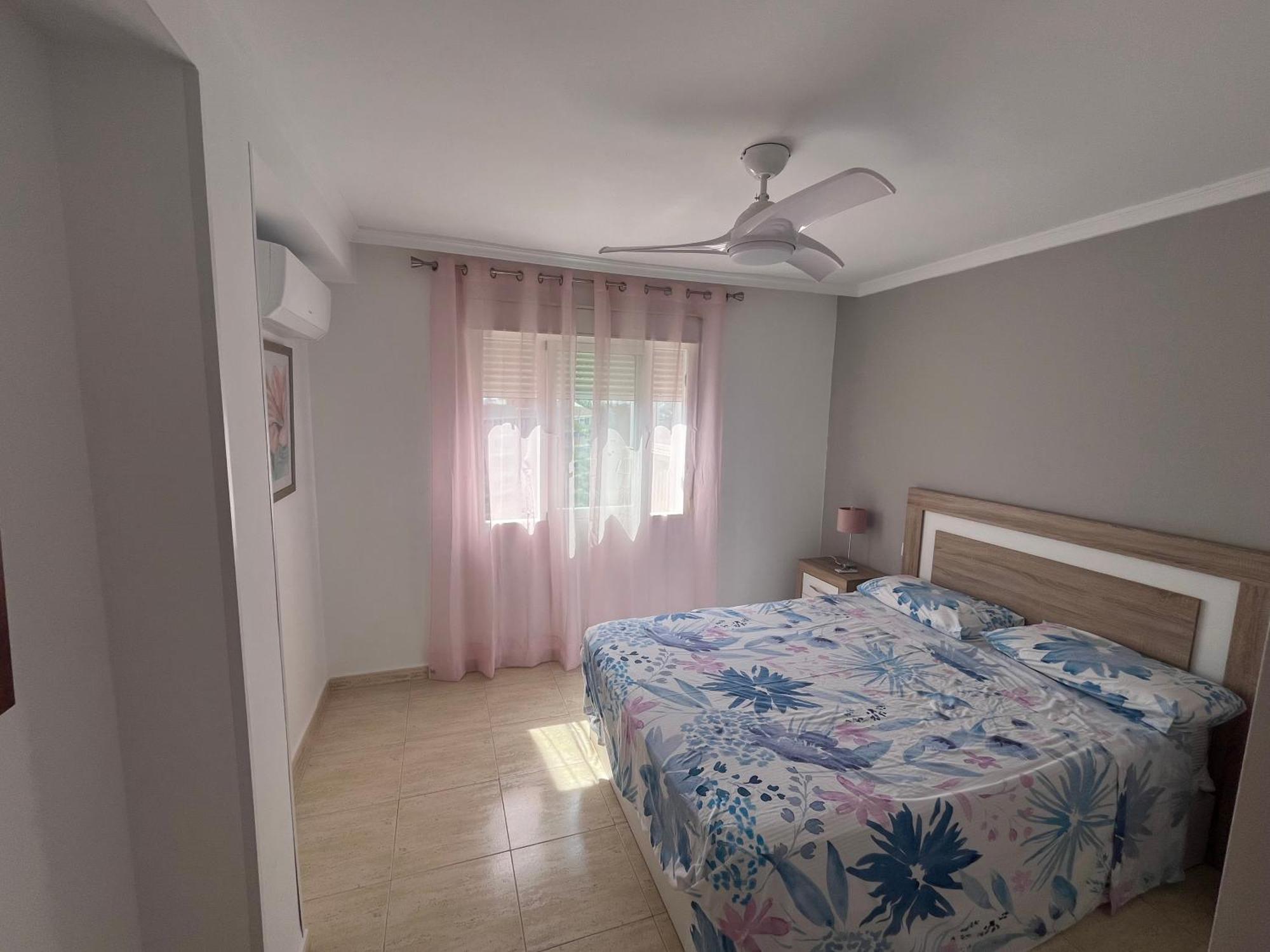 Apartamento Kristie 丰希罗拉 外观 照片